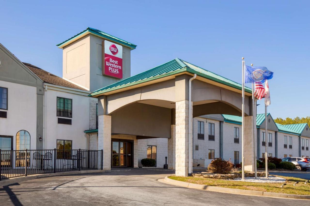 Best Western Plus South Hill Inn Екстериор снимка