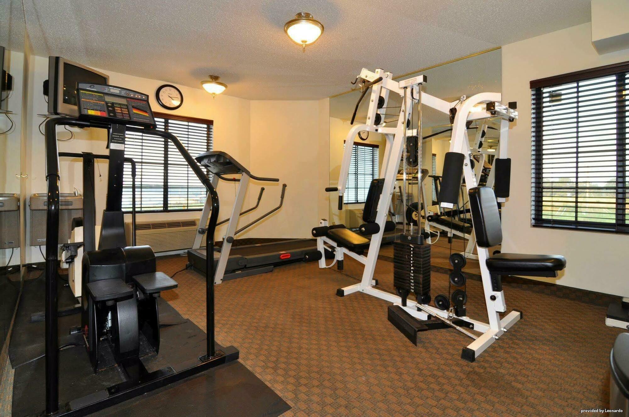 Best Western Plus South Hill Inn Екстериор снимка