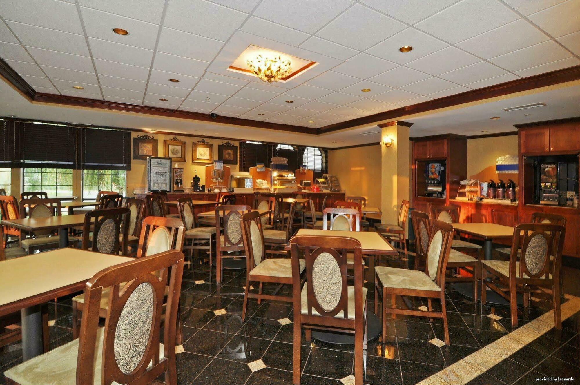 Best Western Plus South Hill Inn Екстериор снимка
